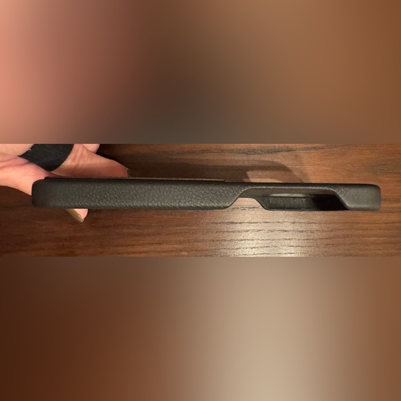 LOUIS VUITTON IPHONE 15 PRO MAX CASE - Picture 8 of 9